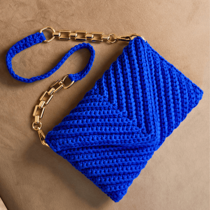 Crochet Pattern - The Paris Clutch